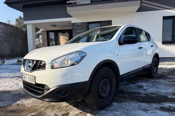 1,6 benzyna,dodatkowo felgi aluminiwe